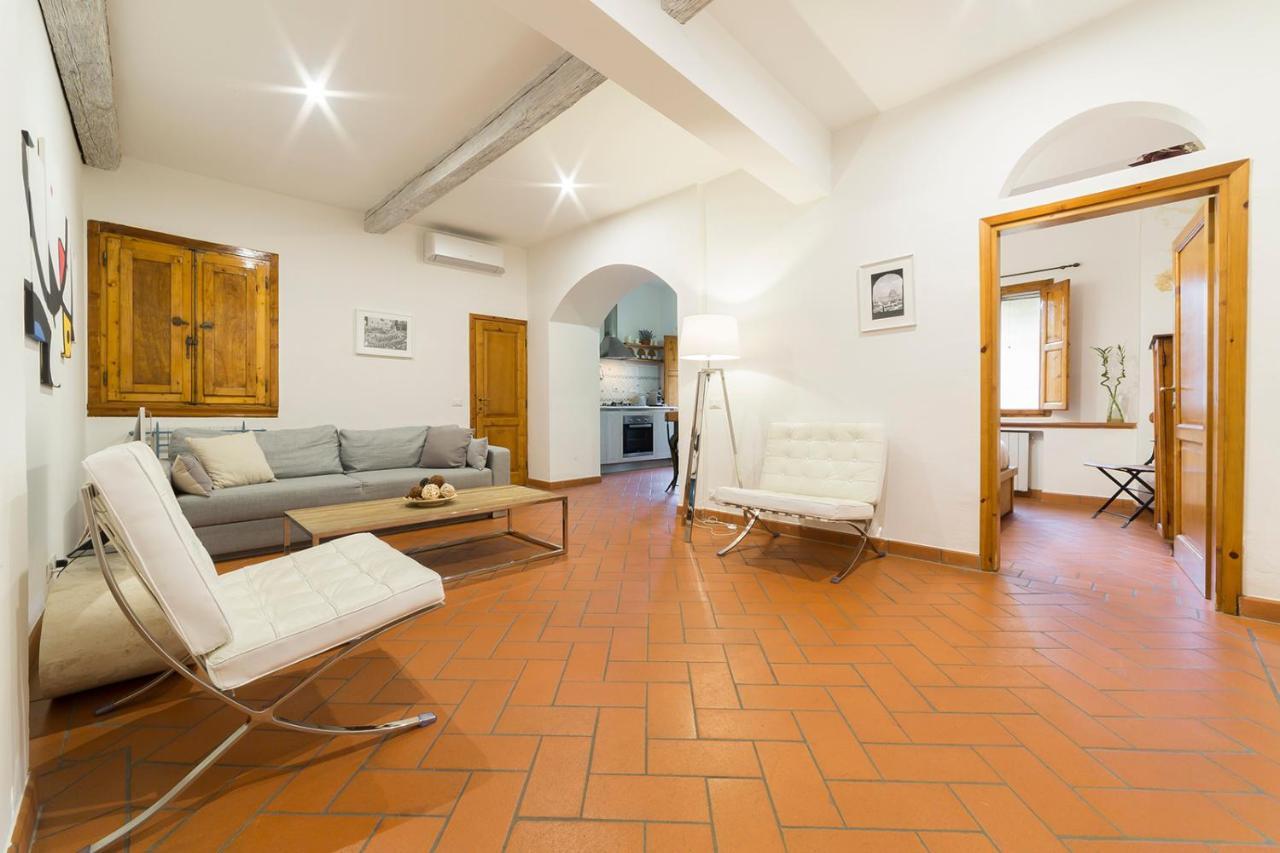 Santa Maria Novella 6 sleeps near the central station Firenze Esterno foto